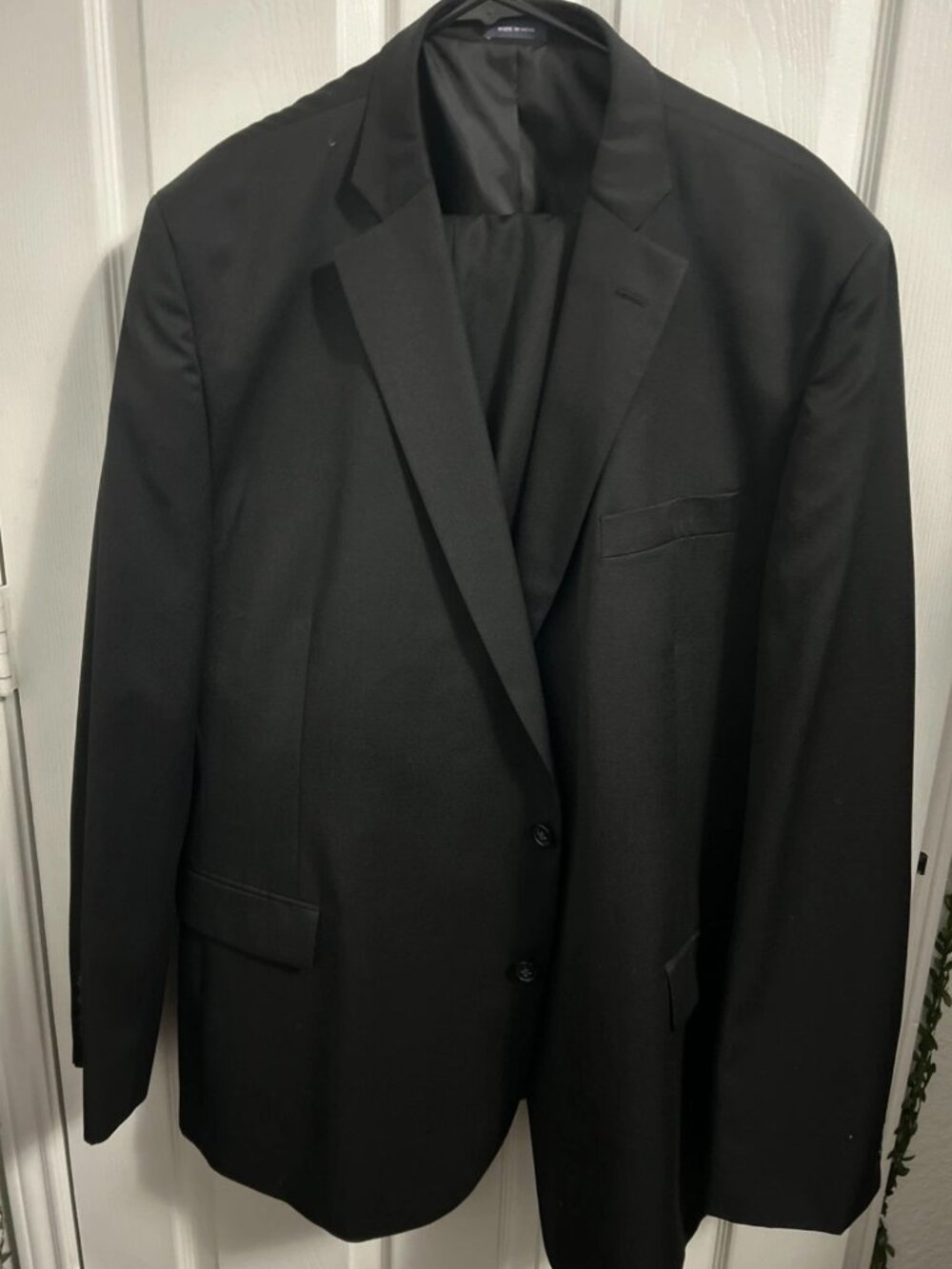 STAFFORD men's black suit, size 44